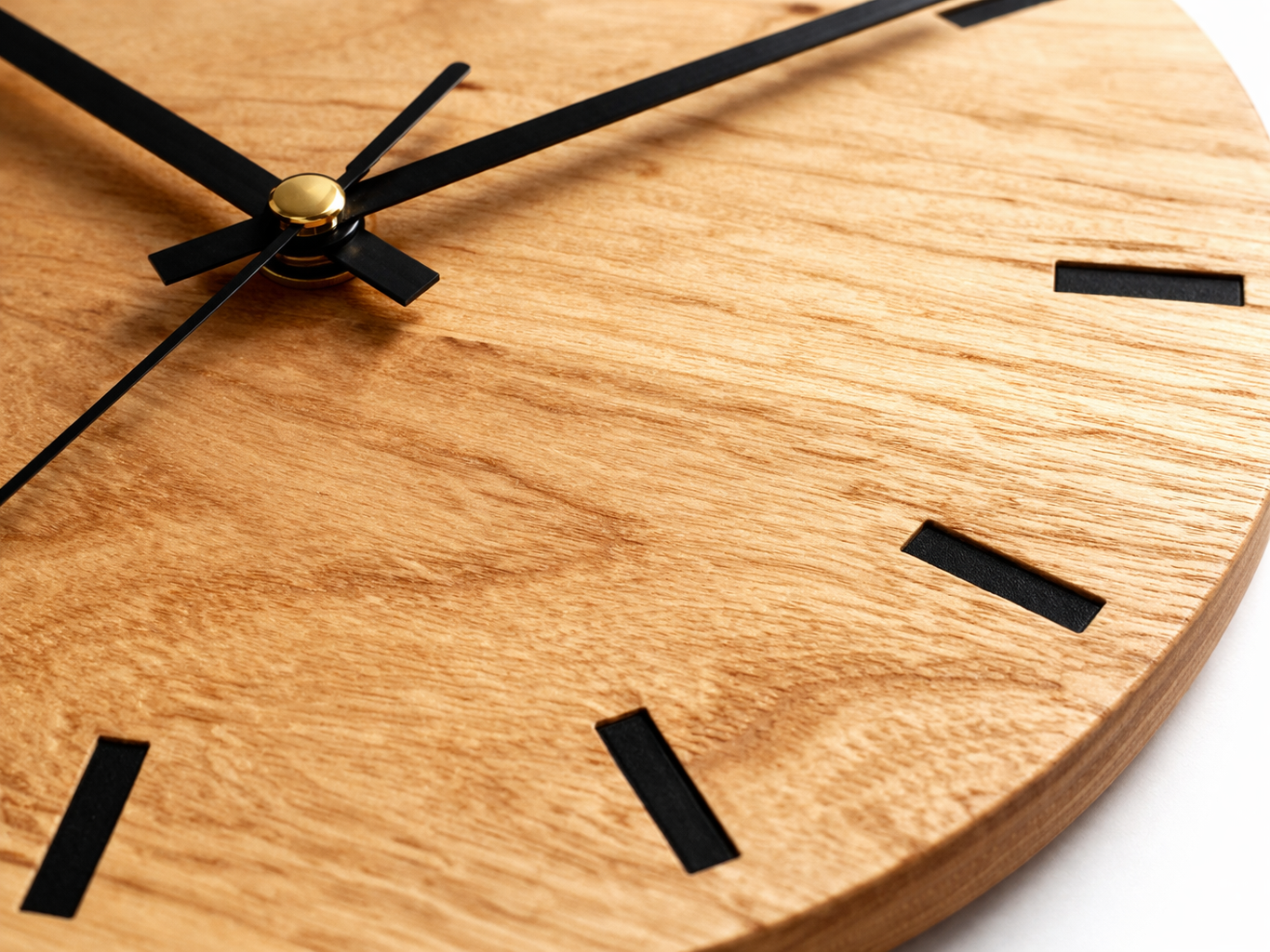 Minimalist Wooden Wall Clock – Natural Wood Texture Silent Clock - Image 2